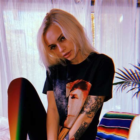 alex grey instagram